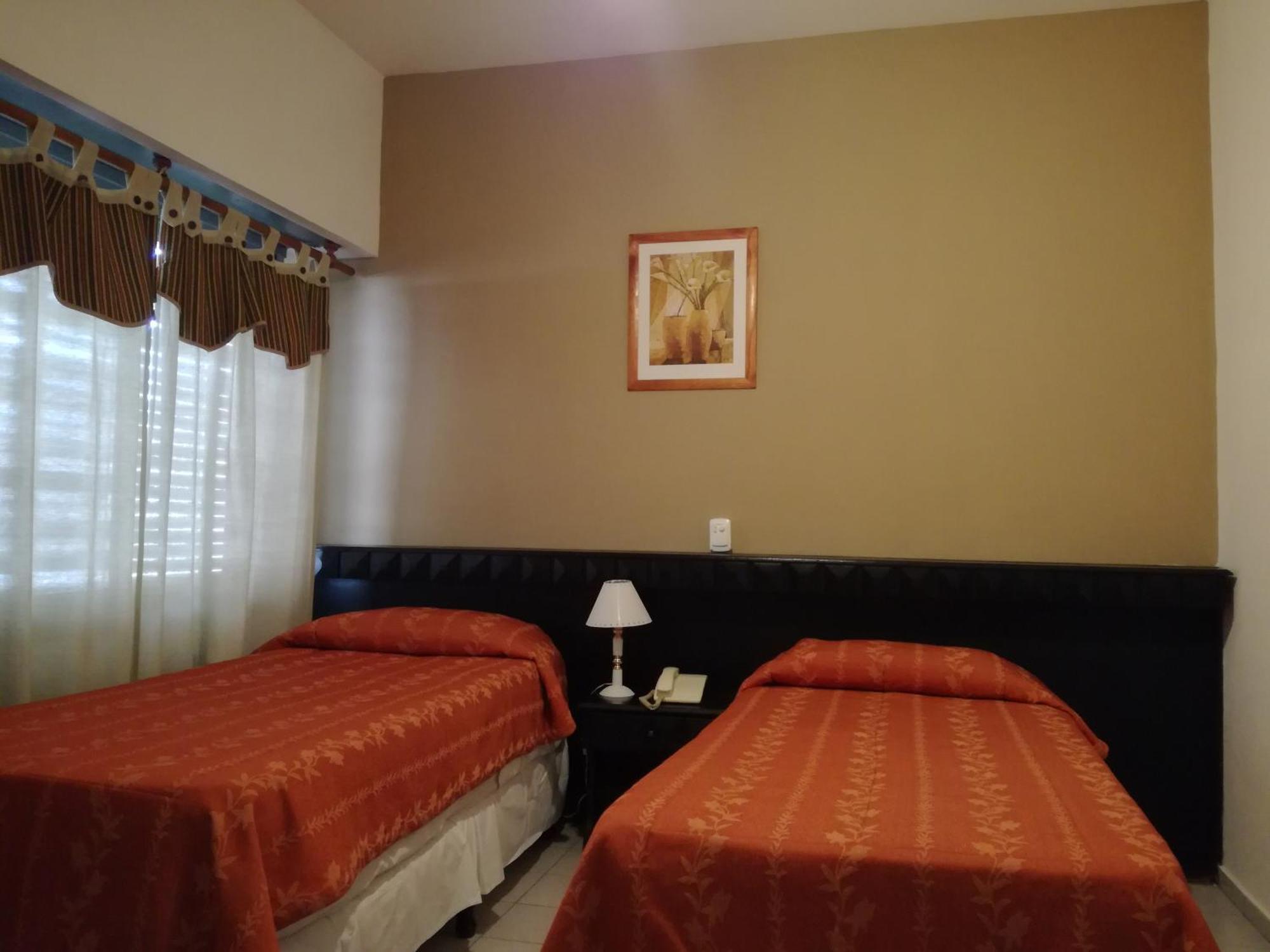 Hotel Crystal Neuquén Εξωτερικό φωτογραφία
