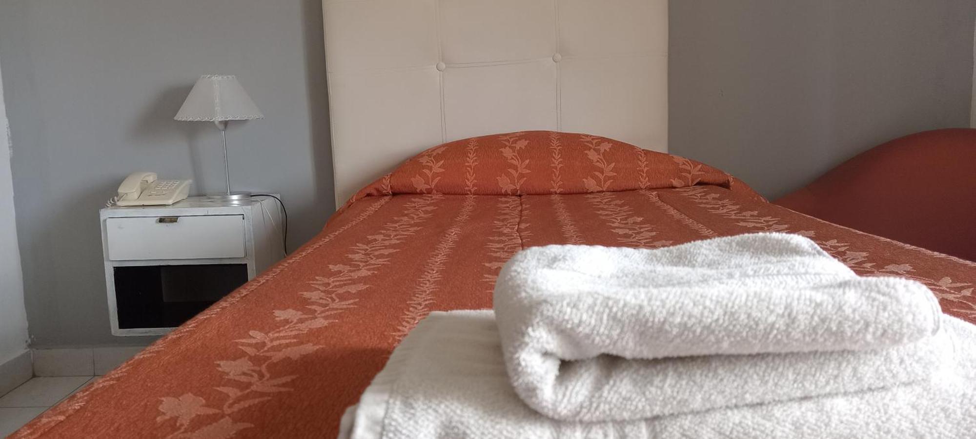 Hotel Crystal Neuquén Εξωτερικό φωτογραφία
