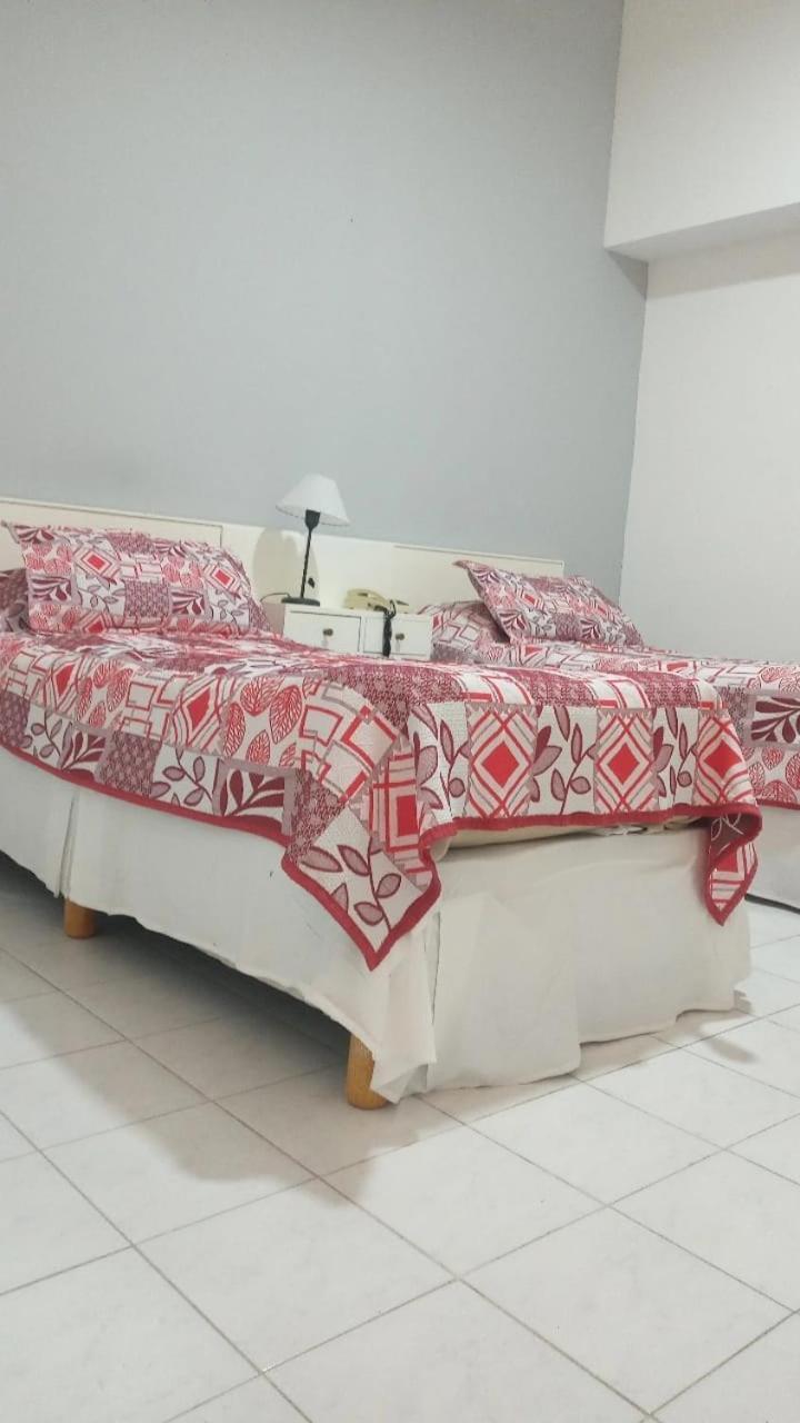 Hotel Crystal Neuquén Εξωτερικό φωτογραφία