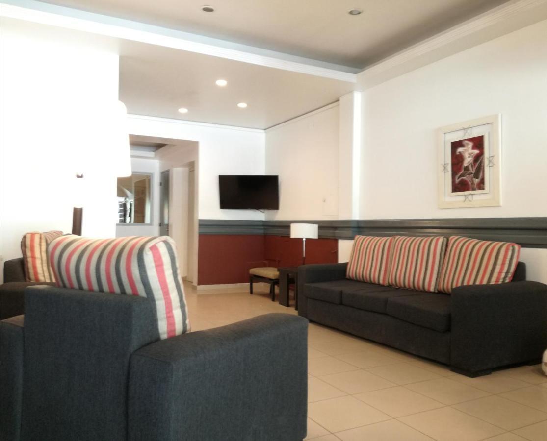 Hotel Crystal Neuquén Εξωτερικό φωτογραφία